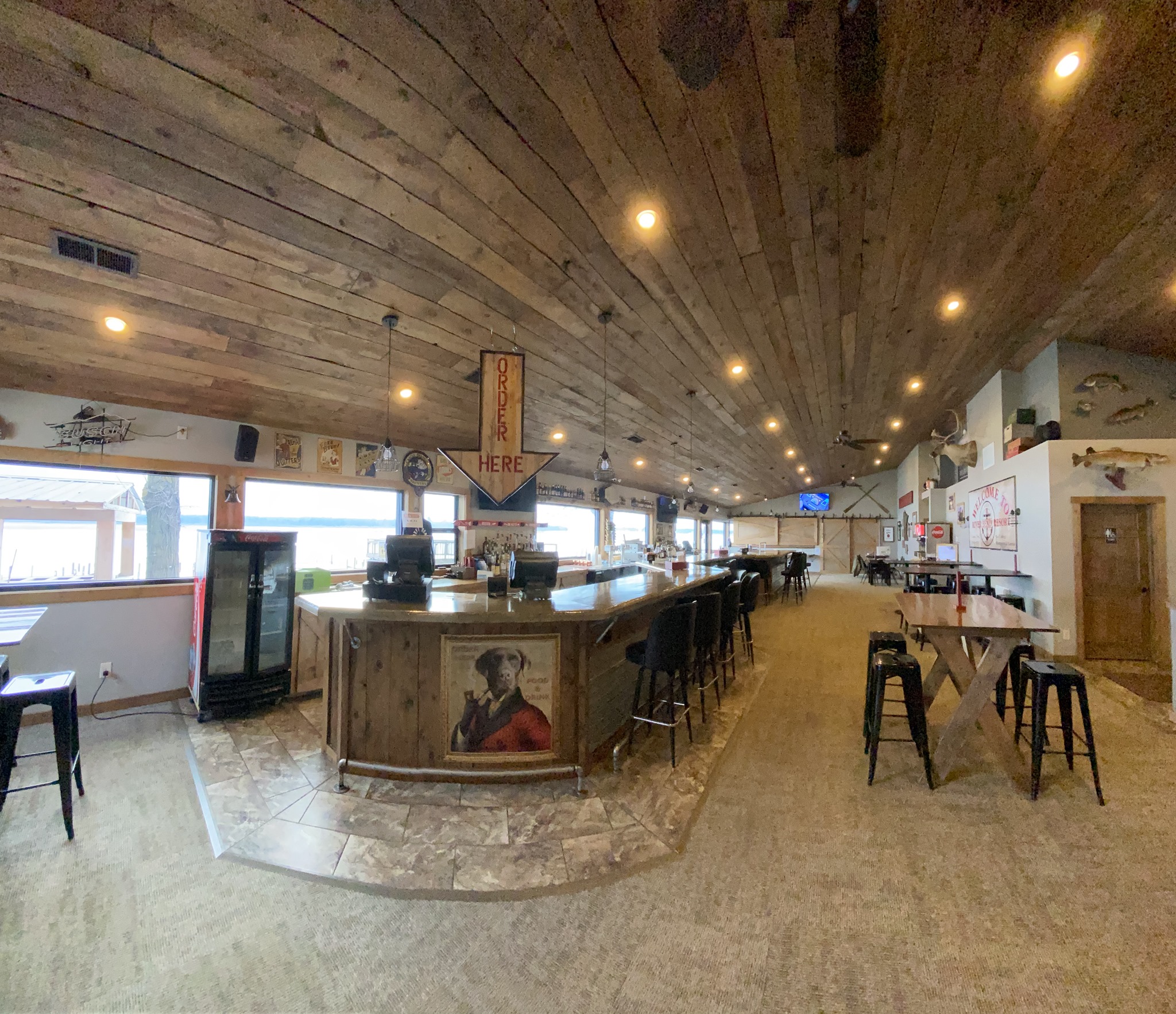 Miles Lab Bar & Grill